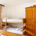 Haus Excelsior 26/27 * Ζέεφελντ