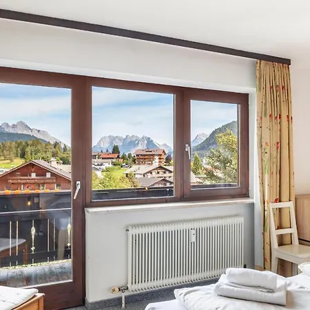 Haus Excelsior 26/27 דירה *