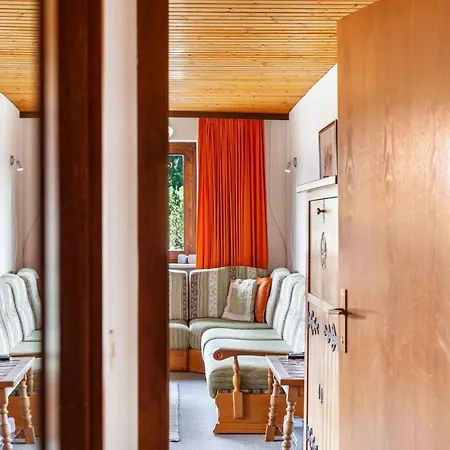 Haus Excelsior 26/27 Ζέεφελντ